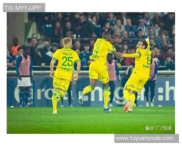 大巴黎主场迎战布雷斯特争夺法甲积分榜重要胜利 大巴黎主场迎战布雷斯特争夺法甲积分榜重要胜利